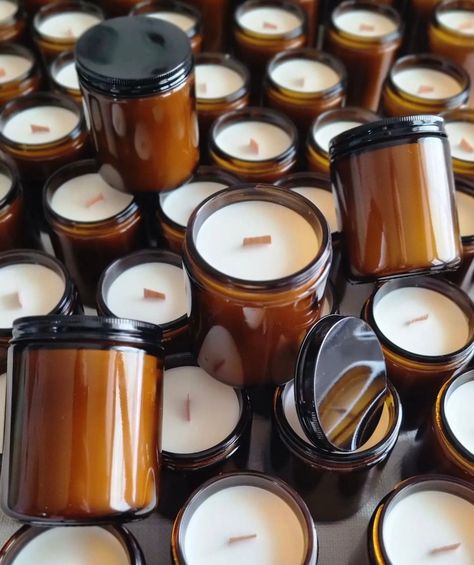 Lavender Beeswax Candle with Organic Wooden Wick